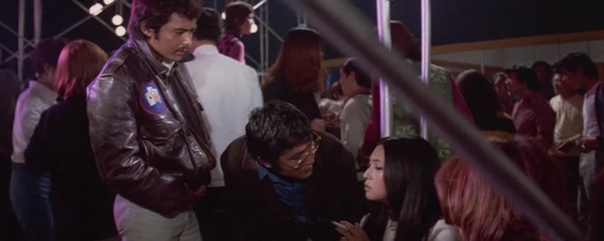 Stray Cat Rock: Machine Animal scene still 3