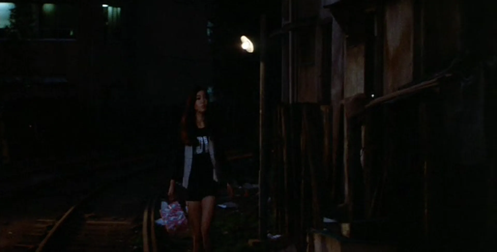 Delinquent Girl Boss: Worthless to Confess scene still 4