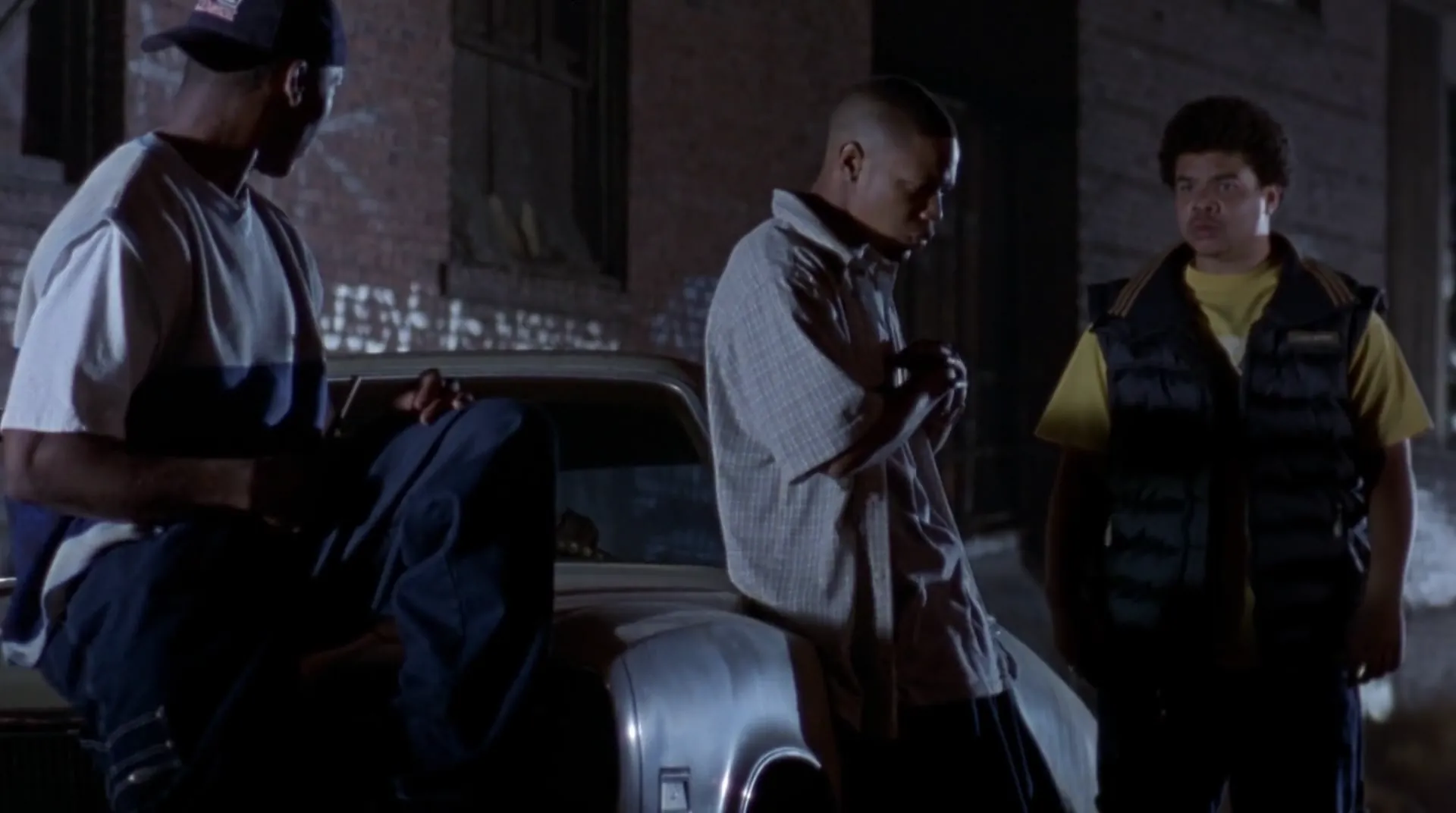 Leprechaun 5: in the Hood scene still 5