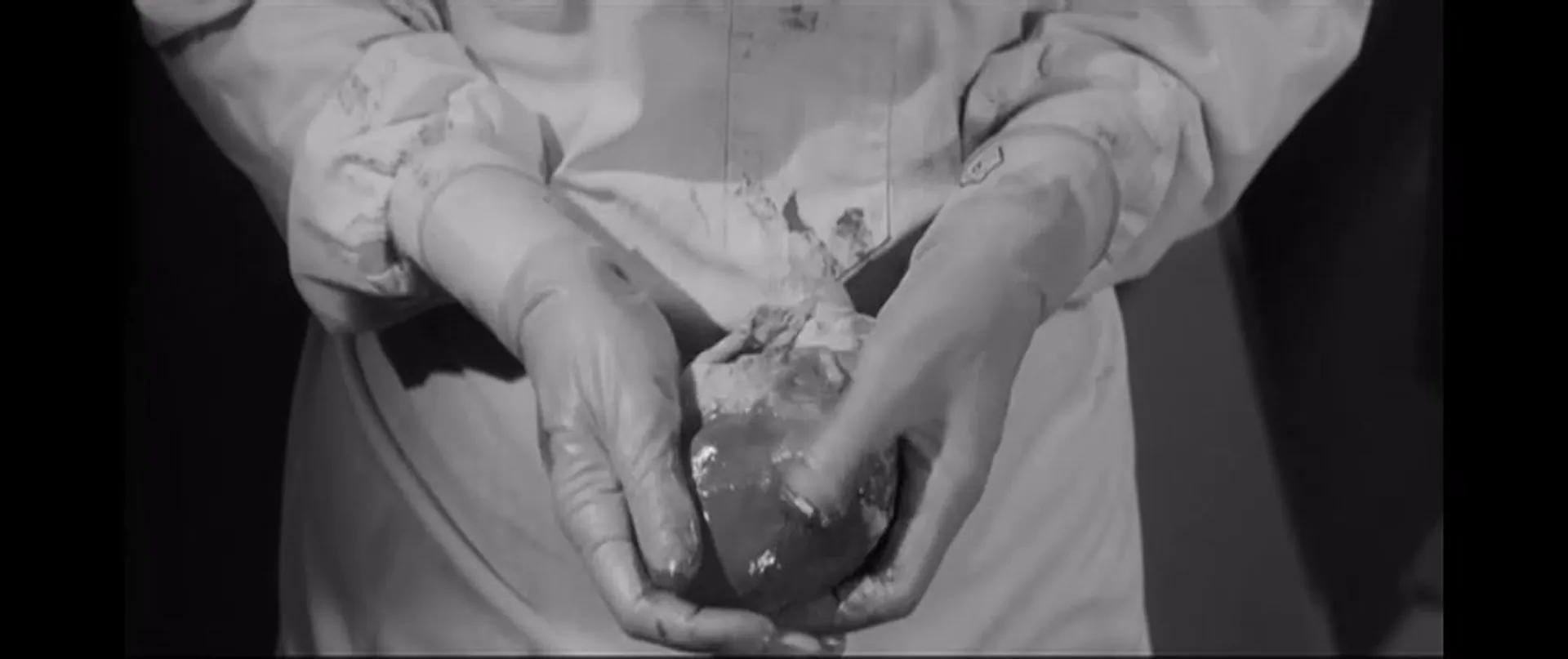 Frankenstein 1970 scene still 6