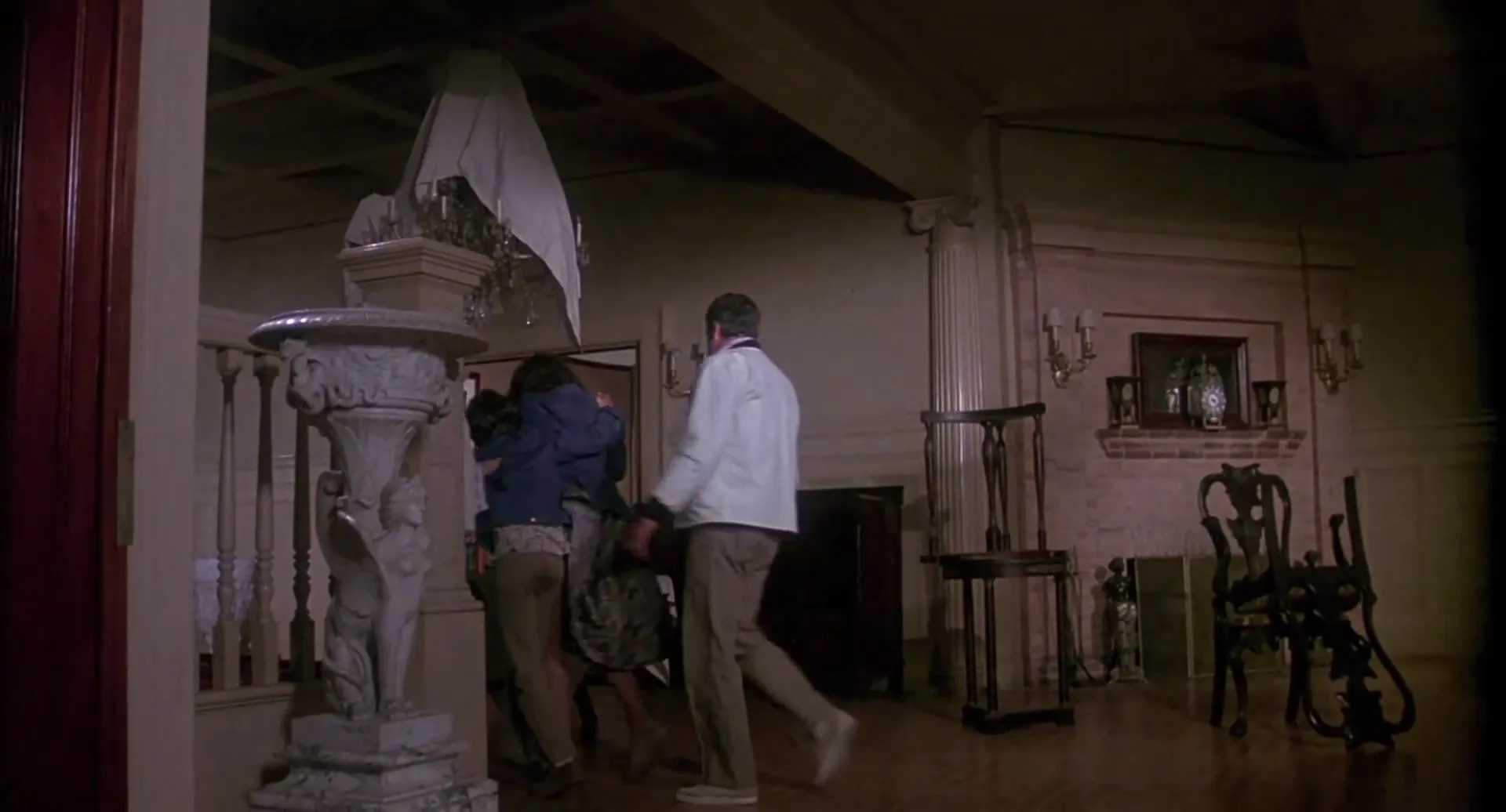 Burnt Offerings scene still 1