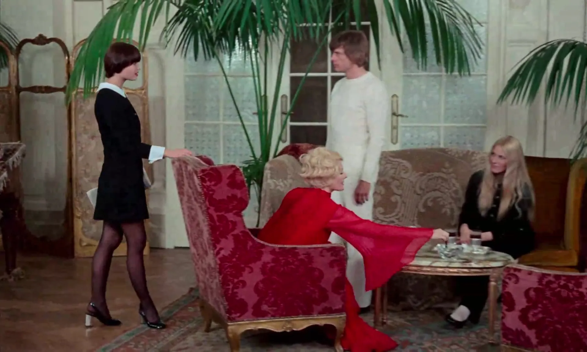 Daughters of Darkness scene still 4