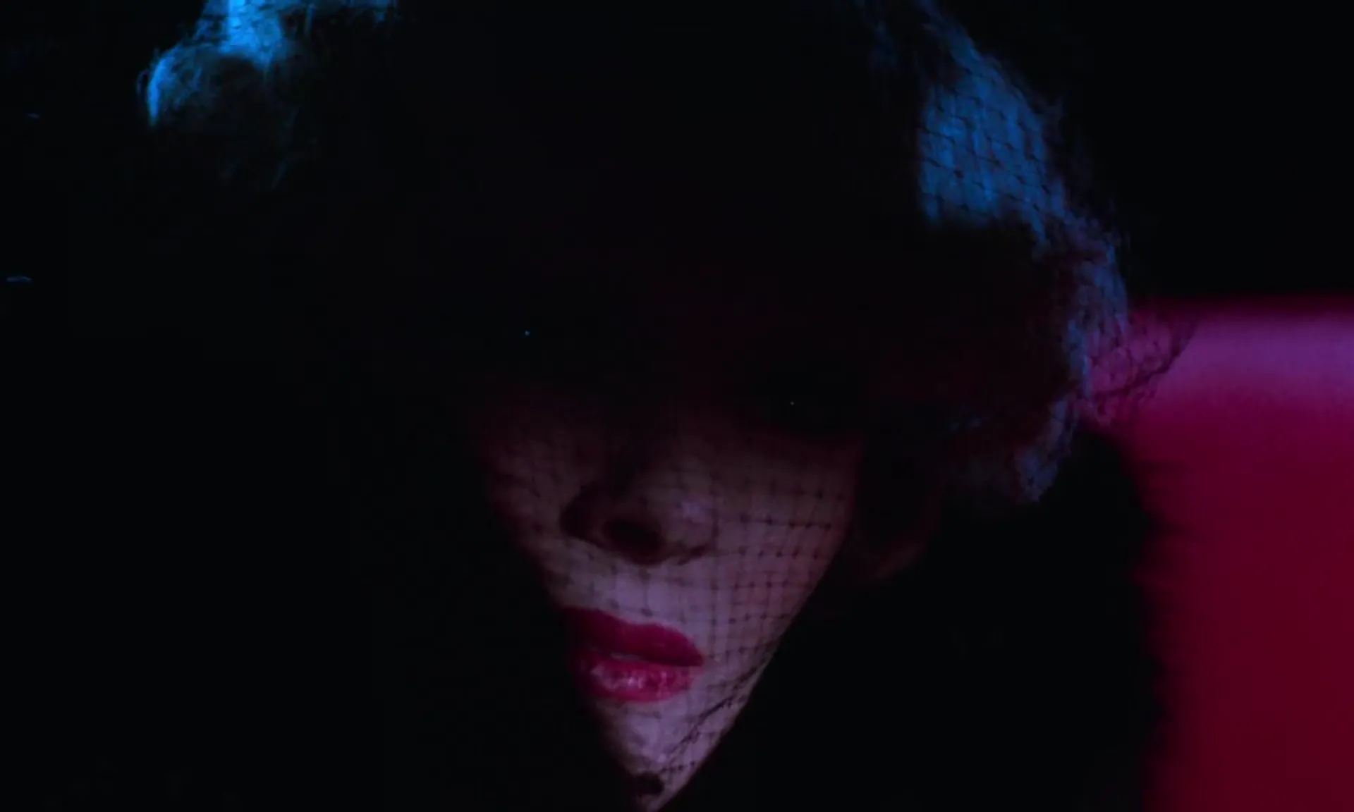 Daughters of Darkness scene still 1