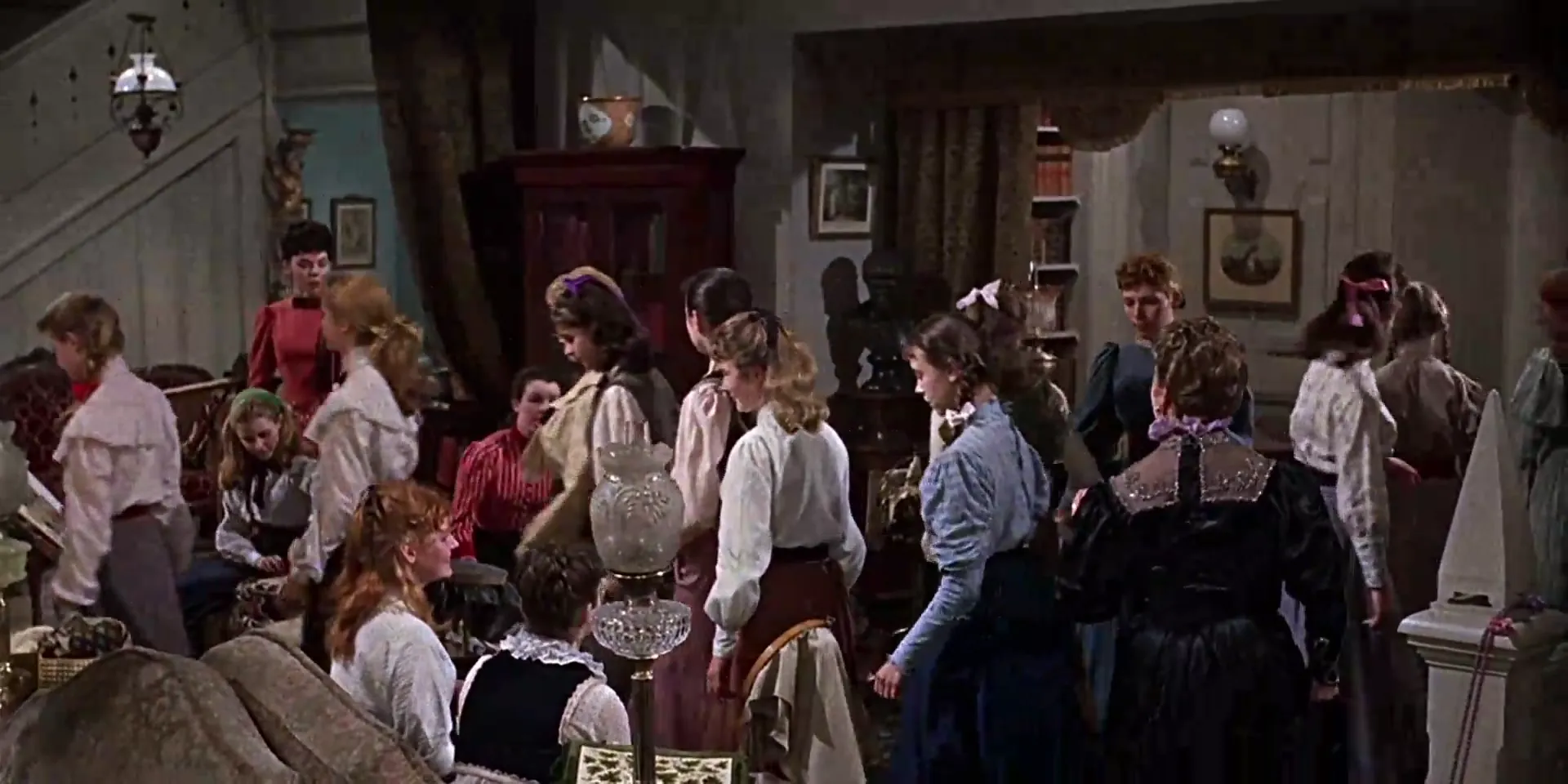 The Brides of Dracula scene still 6