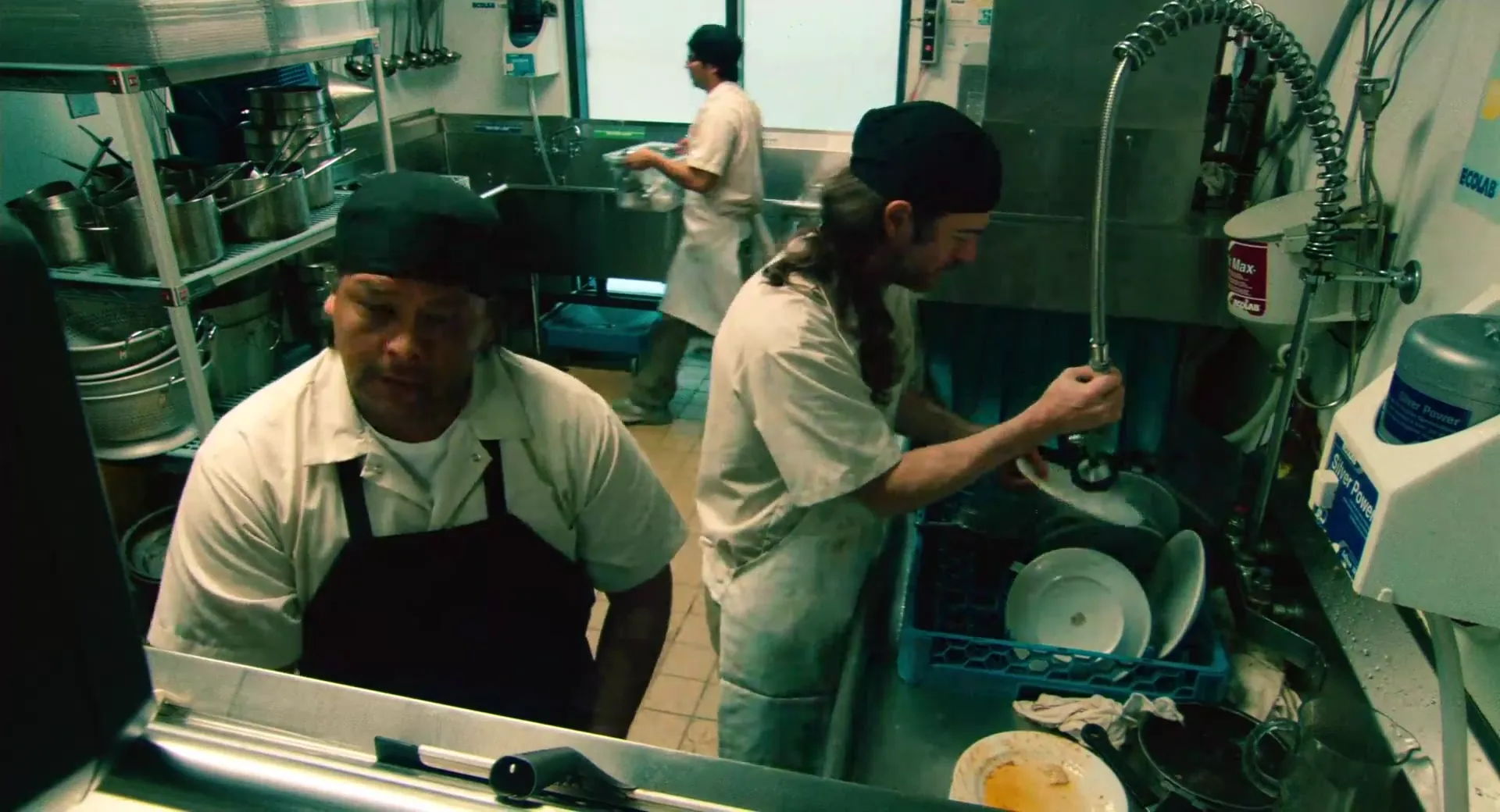 Machete scene still 4