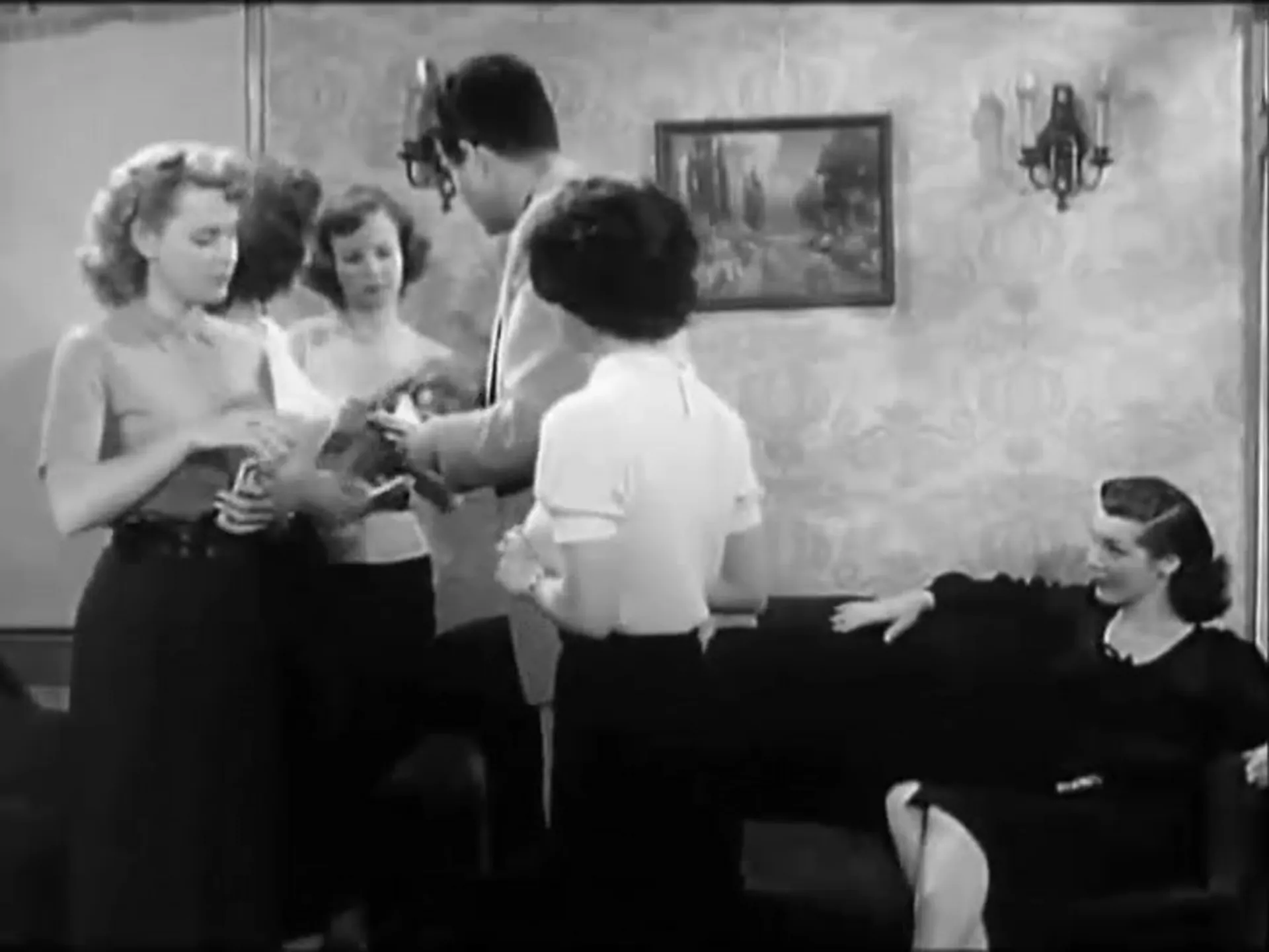 Girl Gang scene still 1