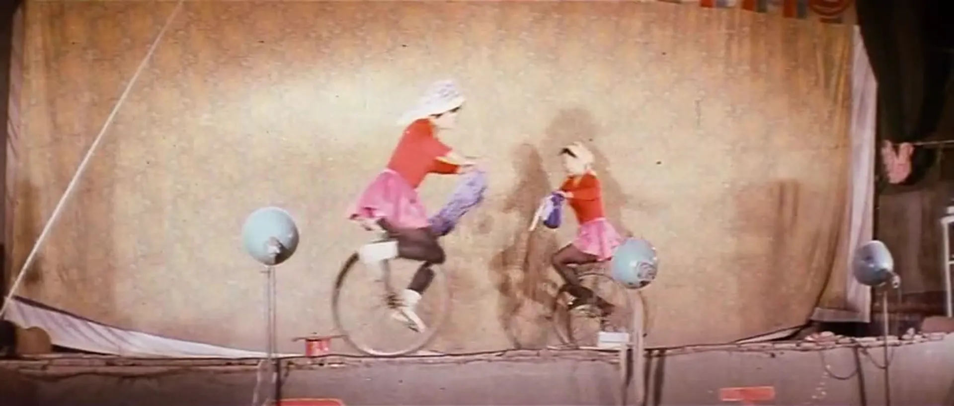 The Great Escape from Women's Prison scene still 3
