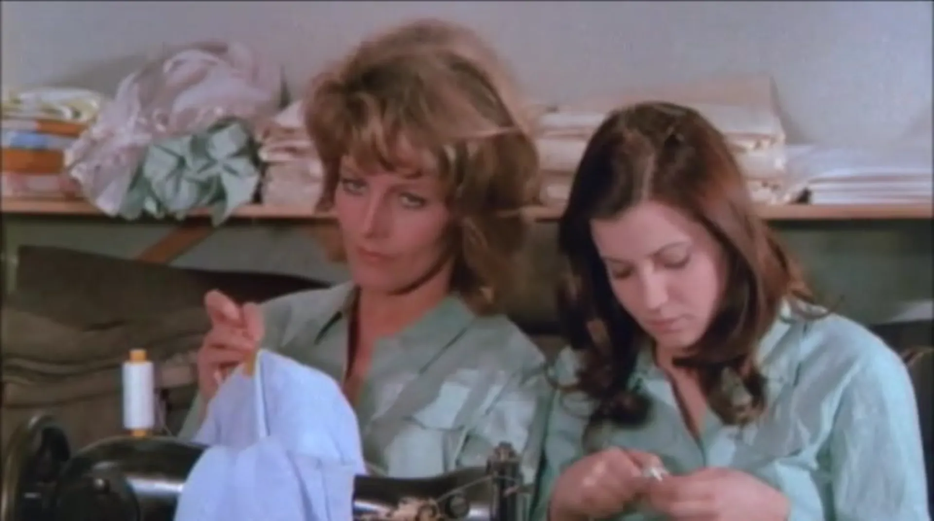 Women in Cell Block 7 scene still 4
