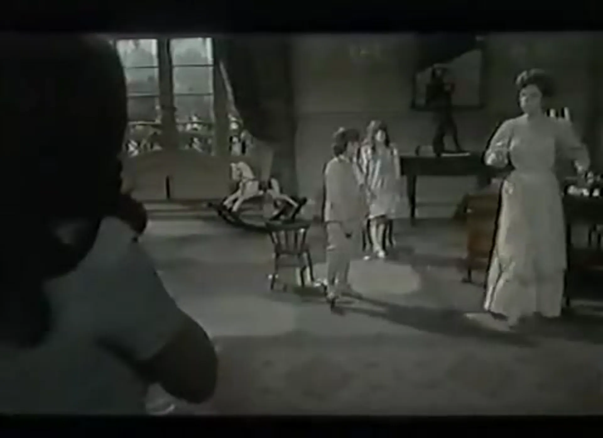 Voices scene still 12
