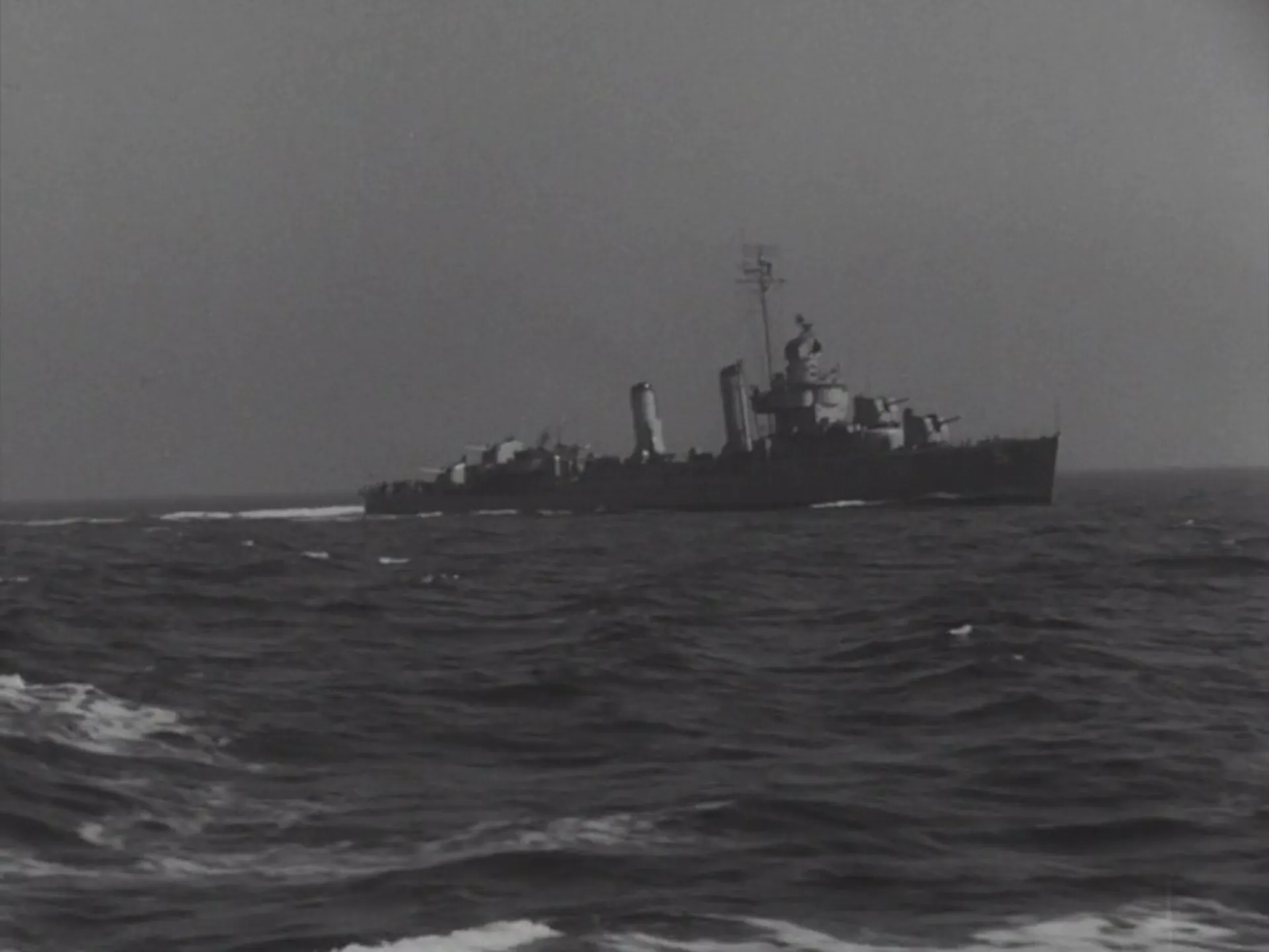 Godzilla Raids Again scene still 3