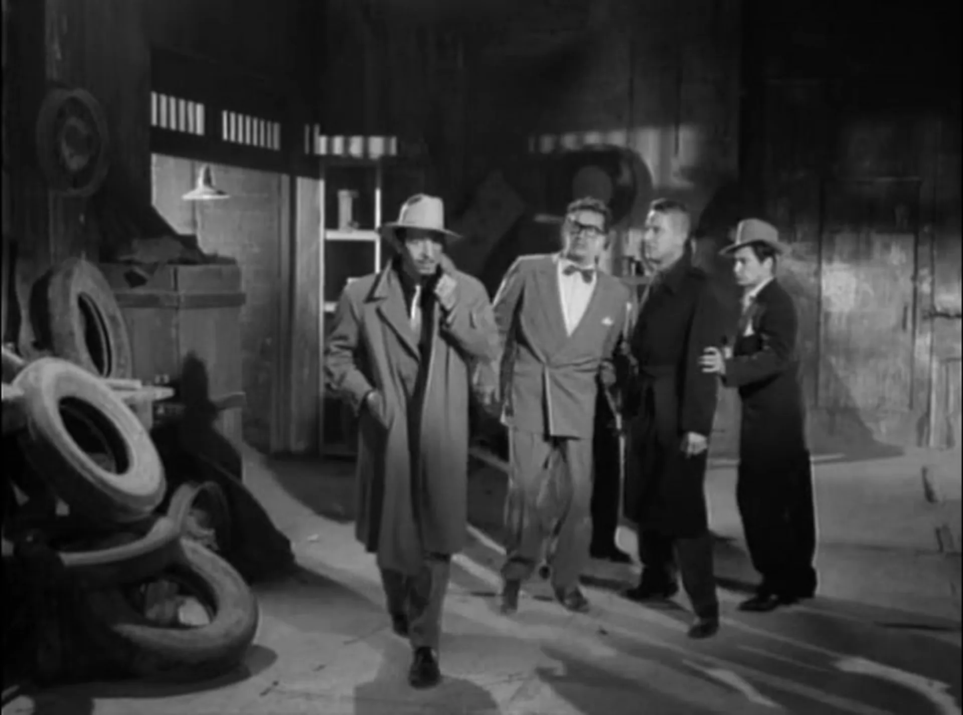 The Robot vs. The Aztec Mummy scene still 10