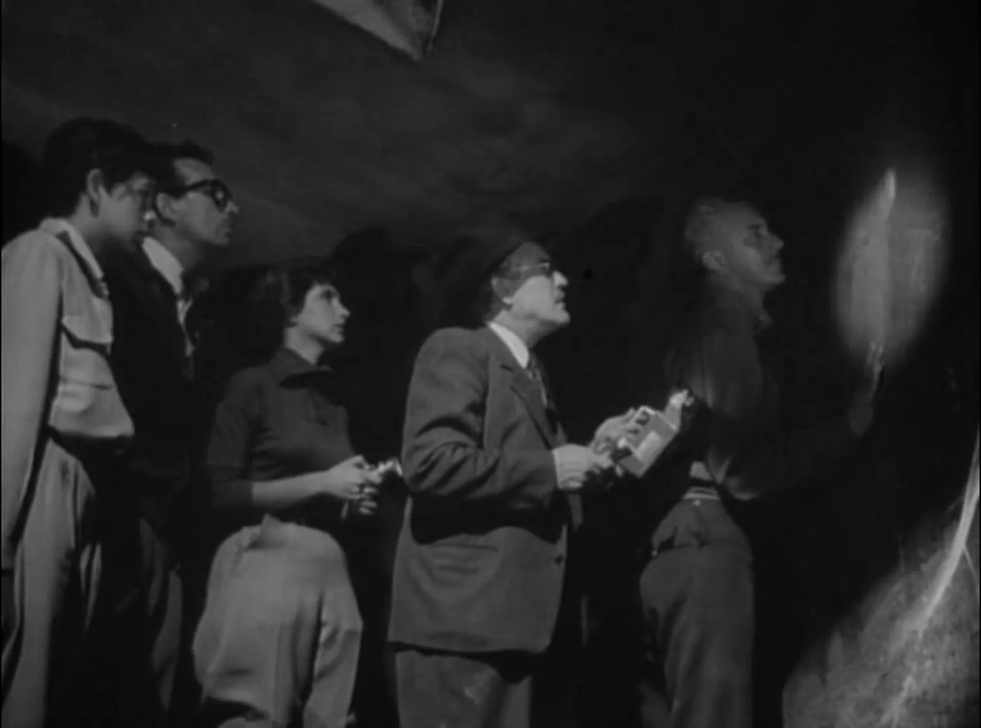 The Robot vs. The Aztec Mummy scene still 2