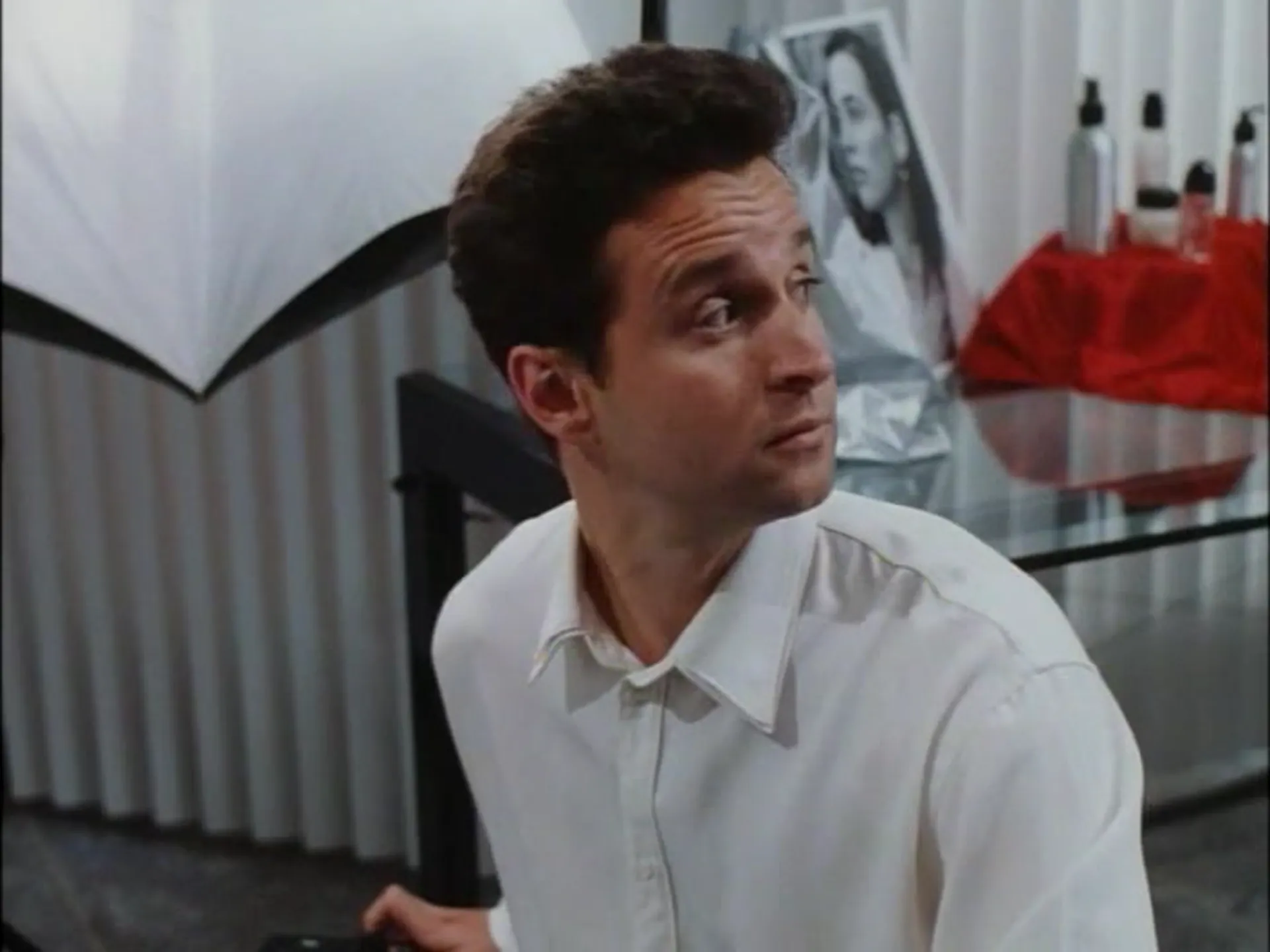 The Wasp Woman scene still 2