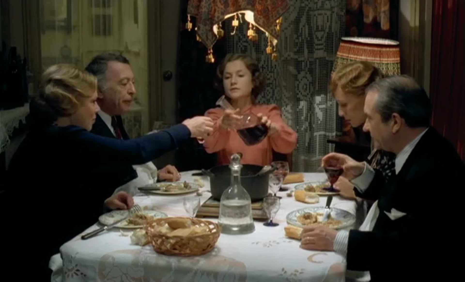 Violette scene still 4