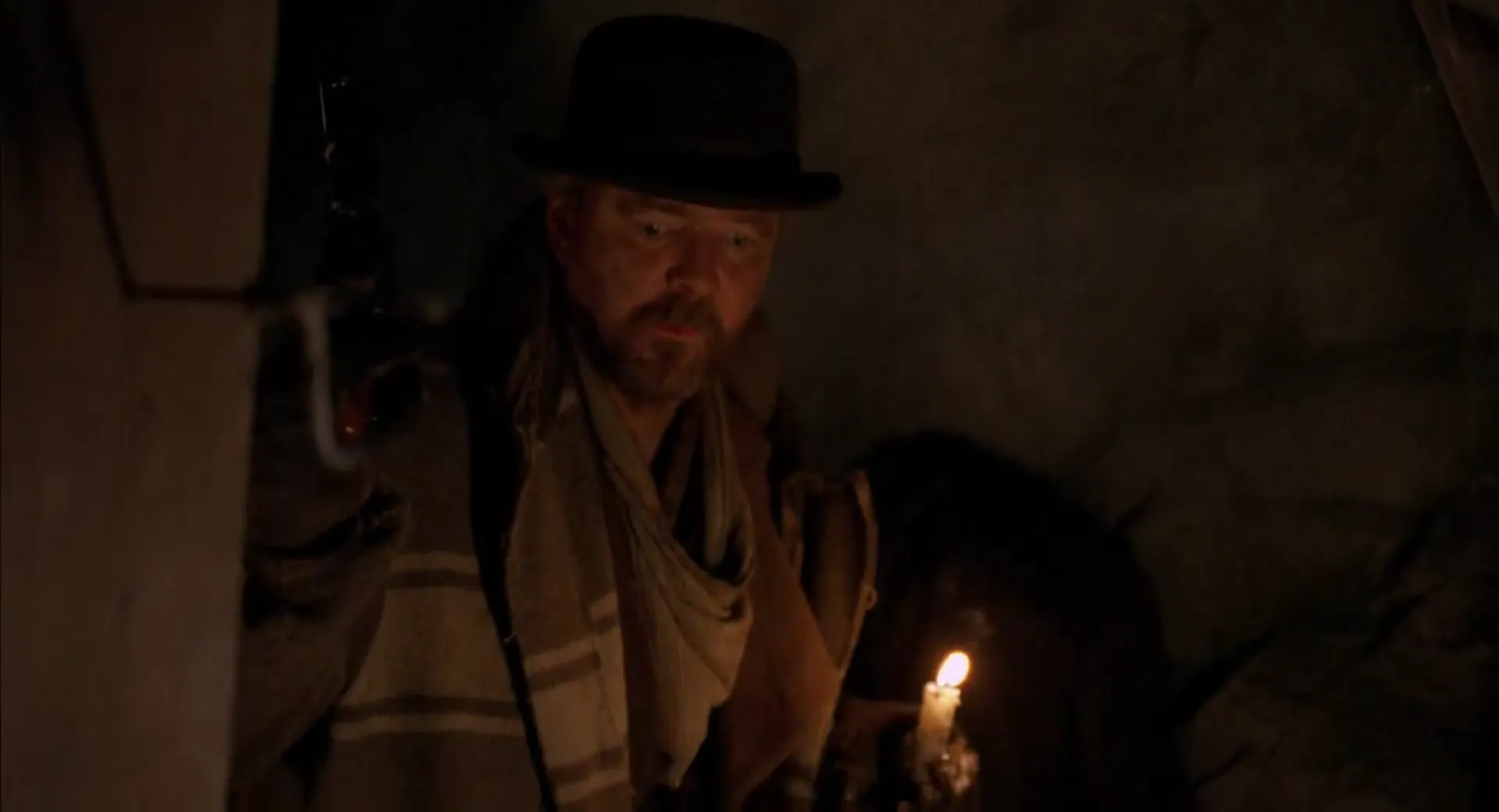 Tremors 4: The Legend Begins scene still 2