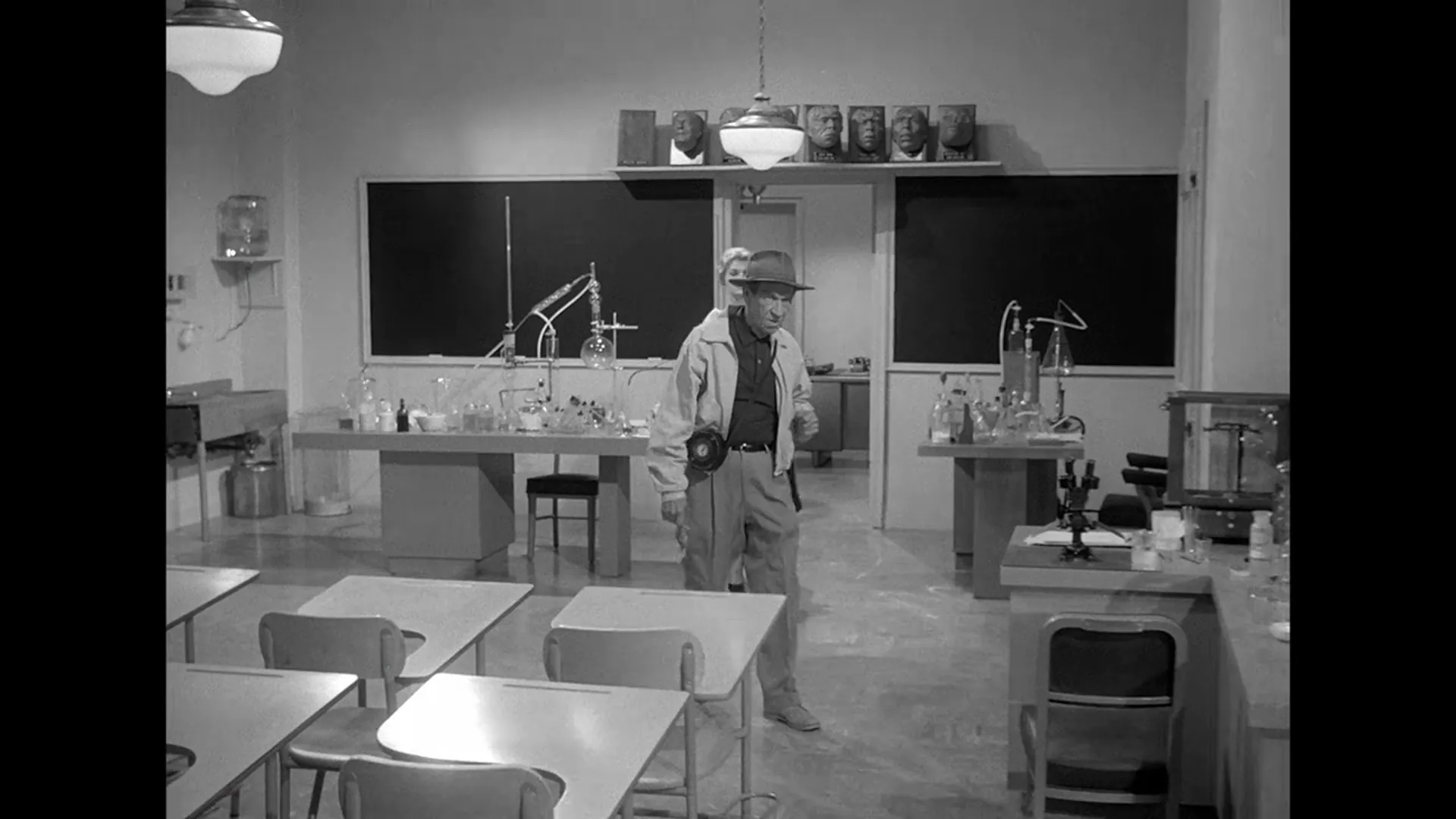 Monster on the Campus scene still 2