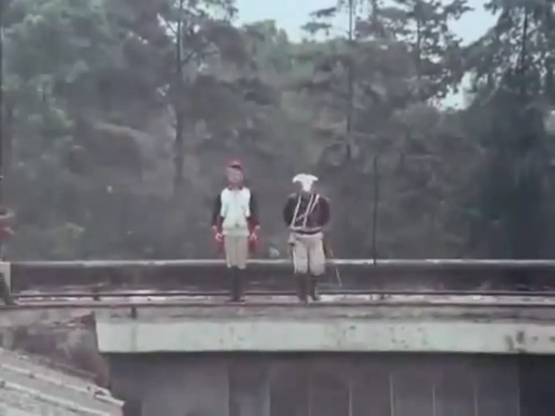 The Mansion of Madness scene still 2