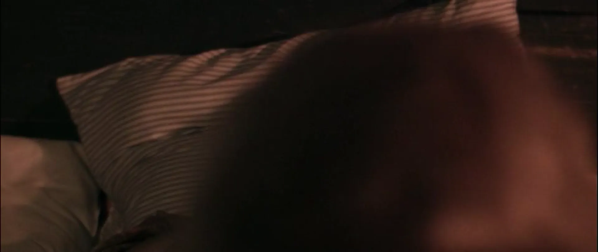 Plank Face scene still 4