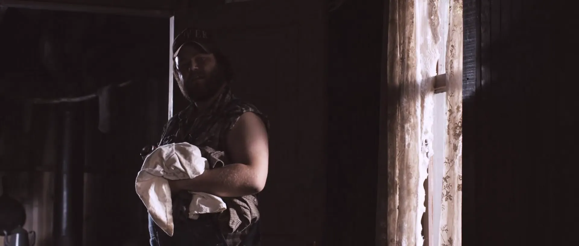 Tucker and Dale vs. Evil scene still 3