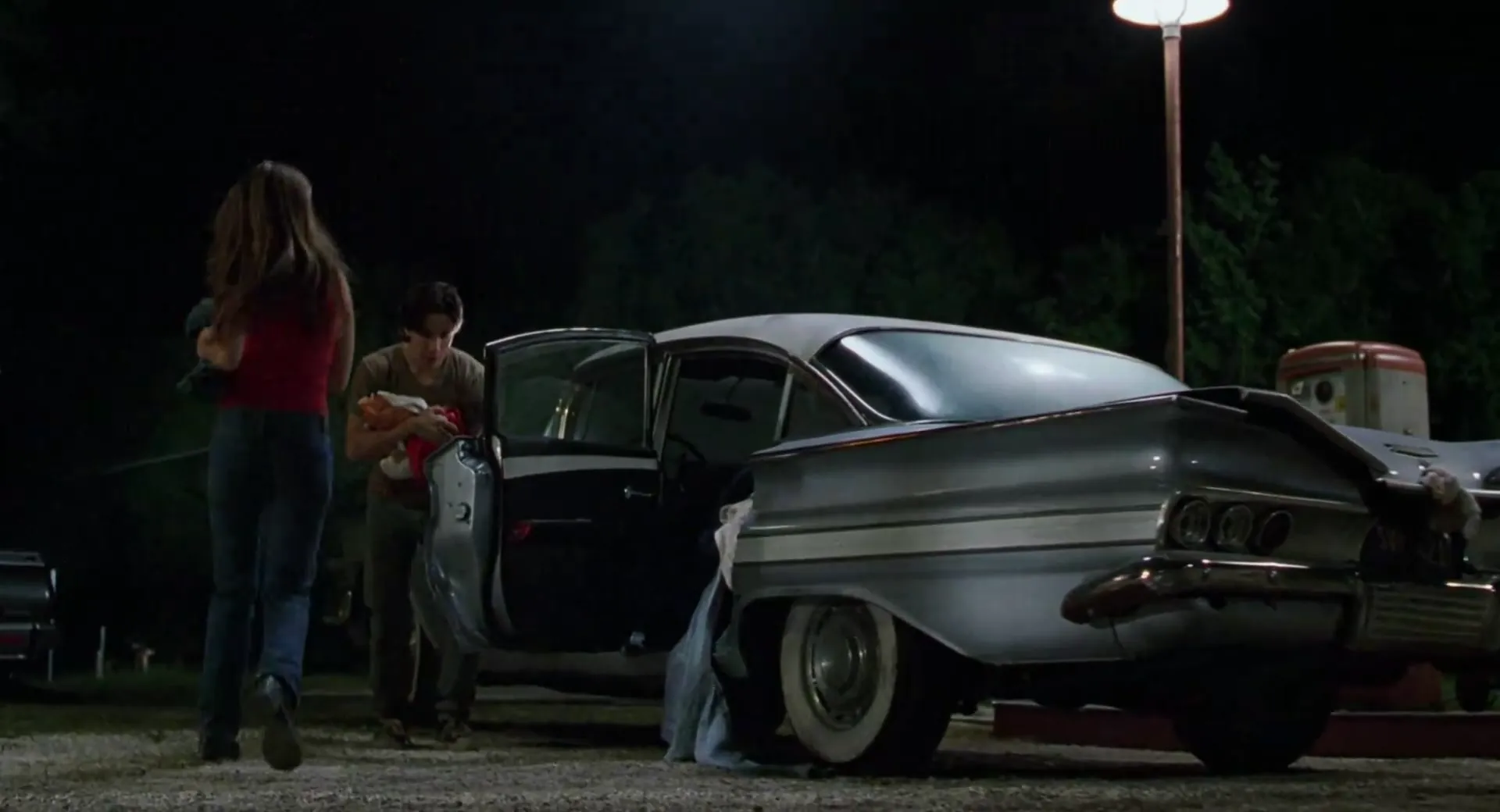 Jeepers Creepers scene still 6