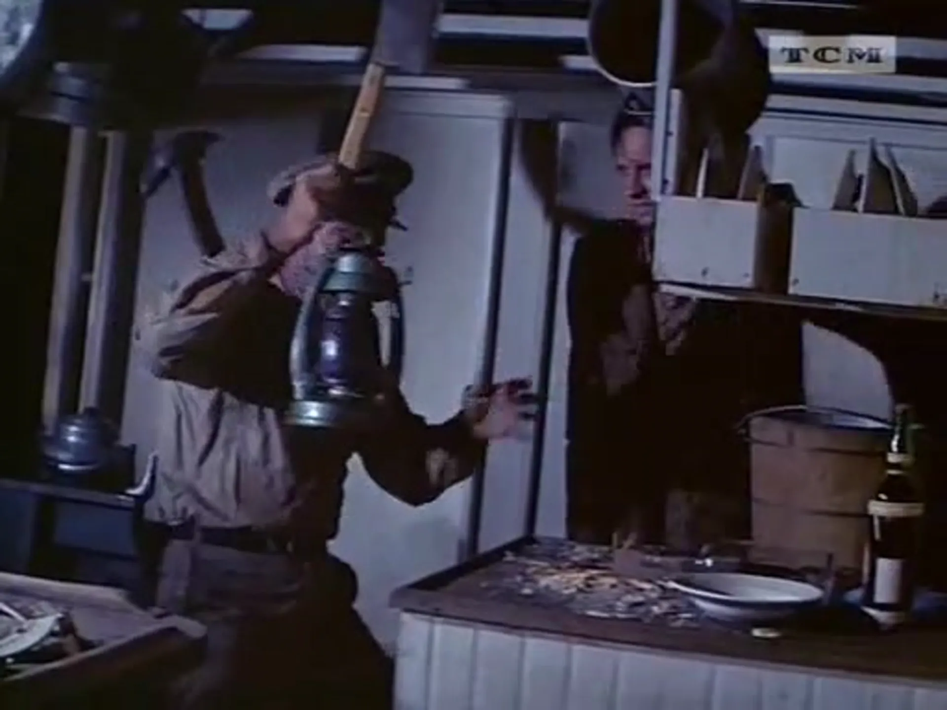 The Extraordinary Seaman scene still 1