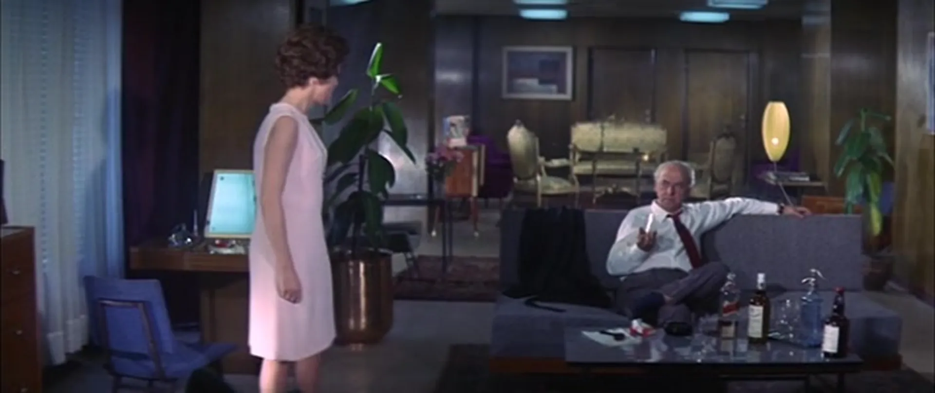 Kiss Kiss, Kill Kill scene still 4