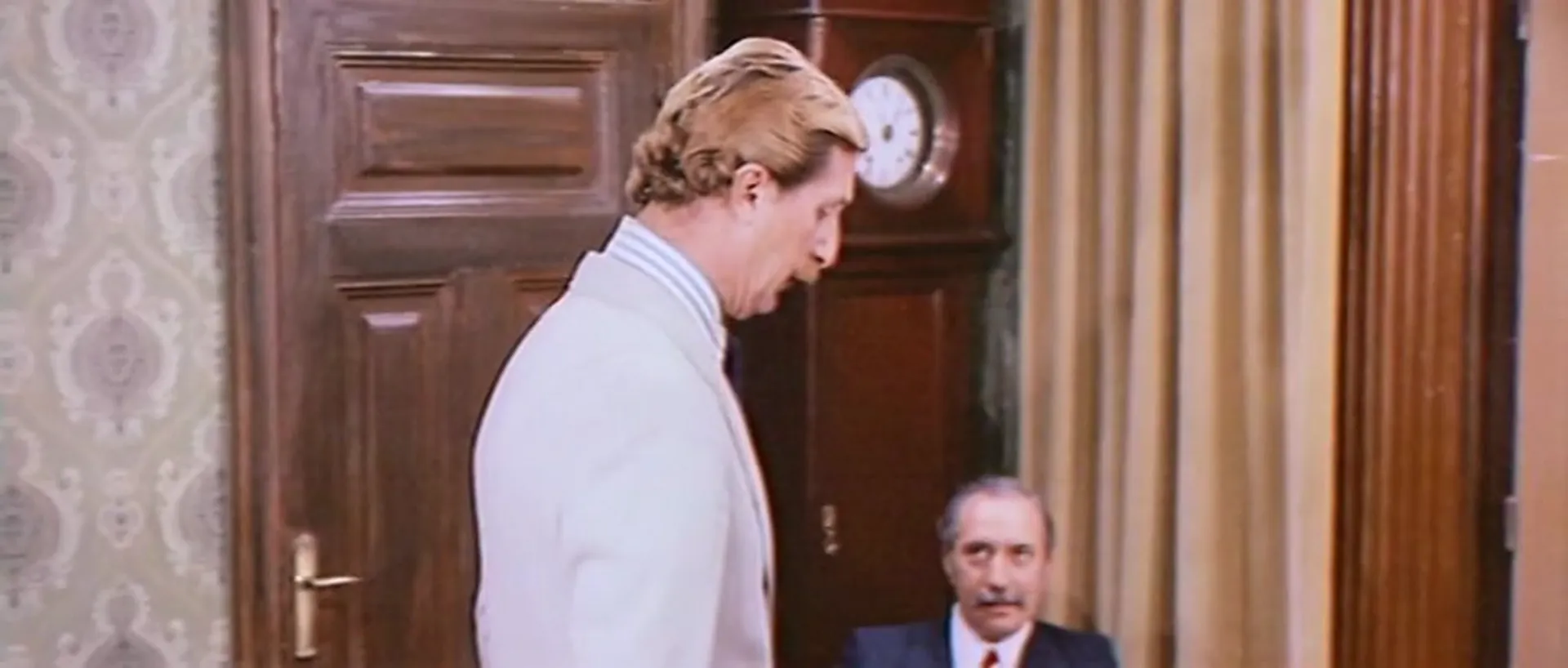 Seven Murders for Scotland Yard scene still 4