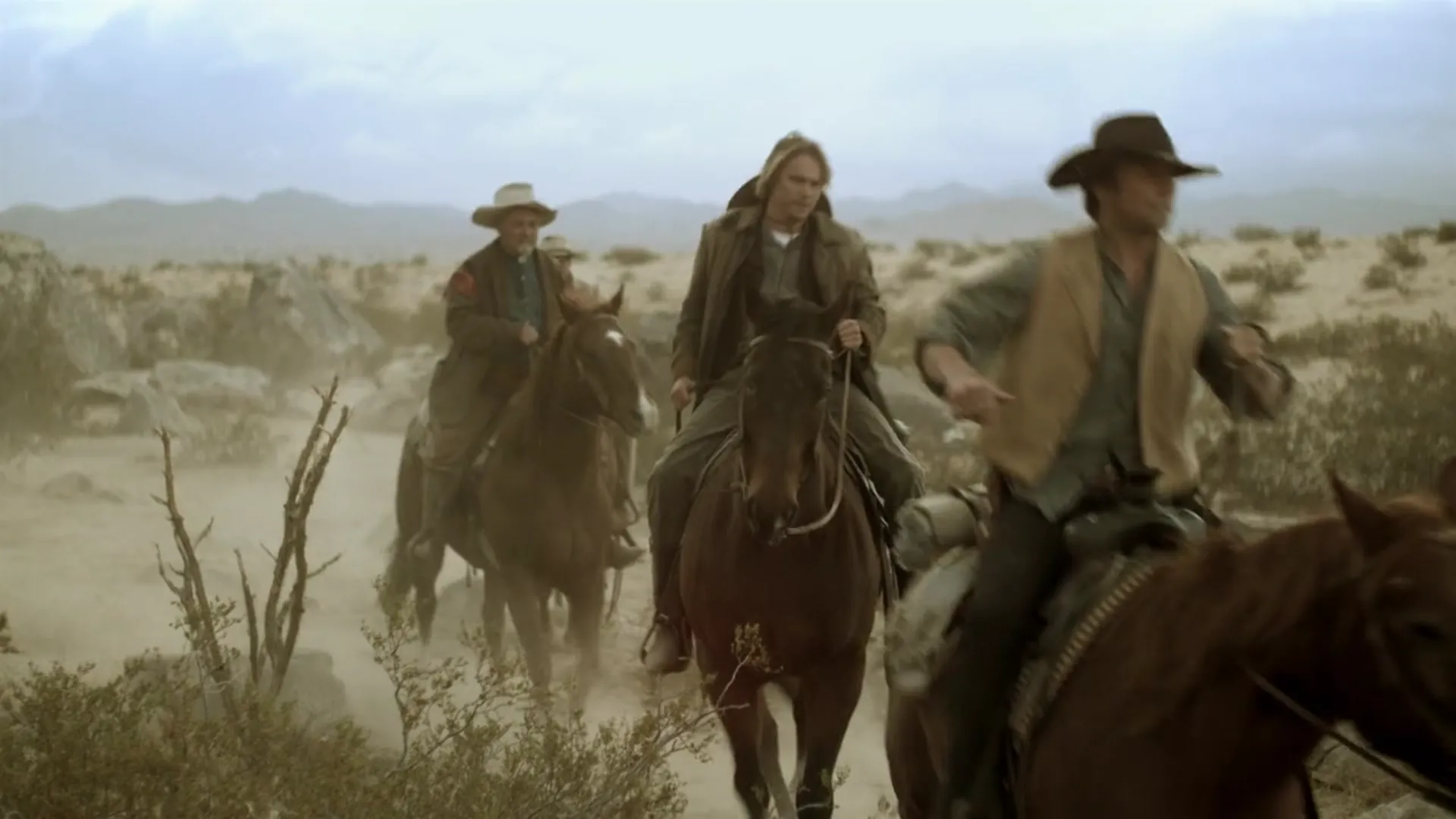 6 Guns scene still 4
