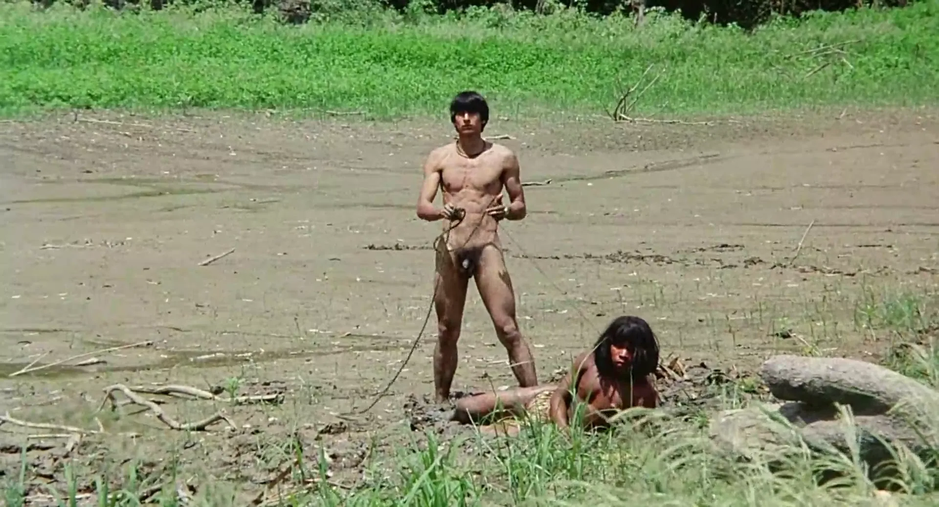 Cannibal Holocaust scene still 3
