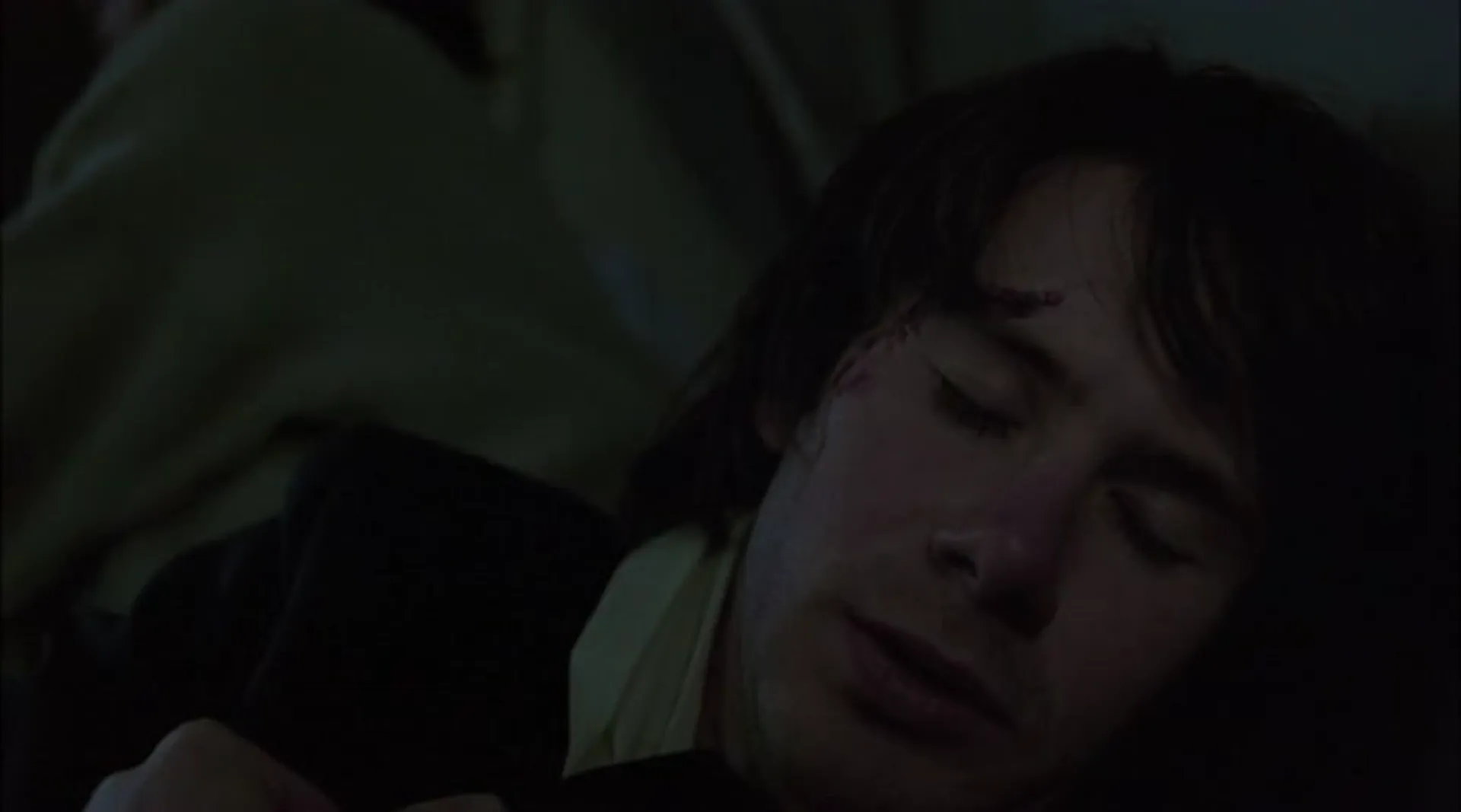 Alive scene still 2