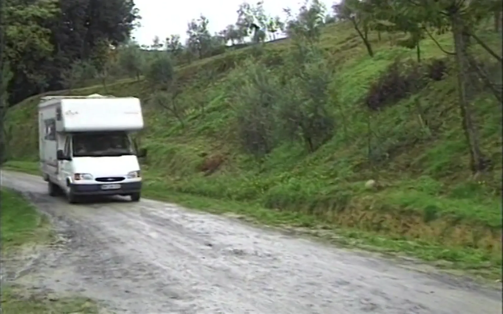 Anthropophagous 2000 scene still 3