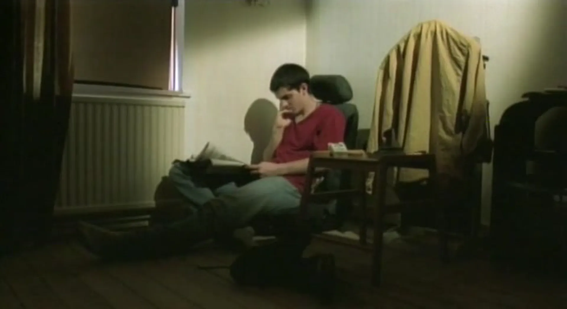 Dead Creatures scene still 1
