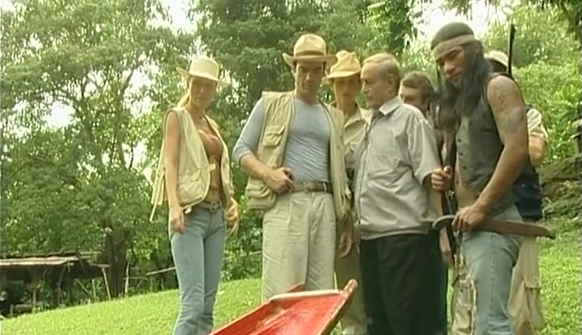 Mondo Cannibal scene still 3