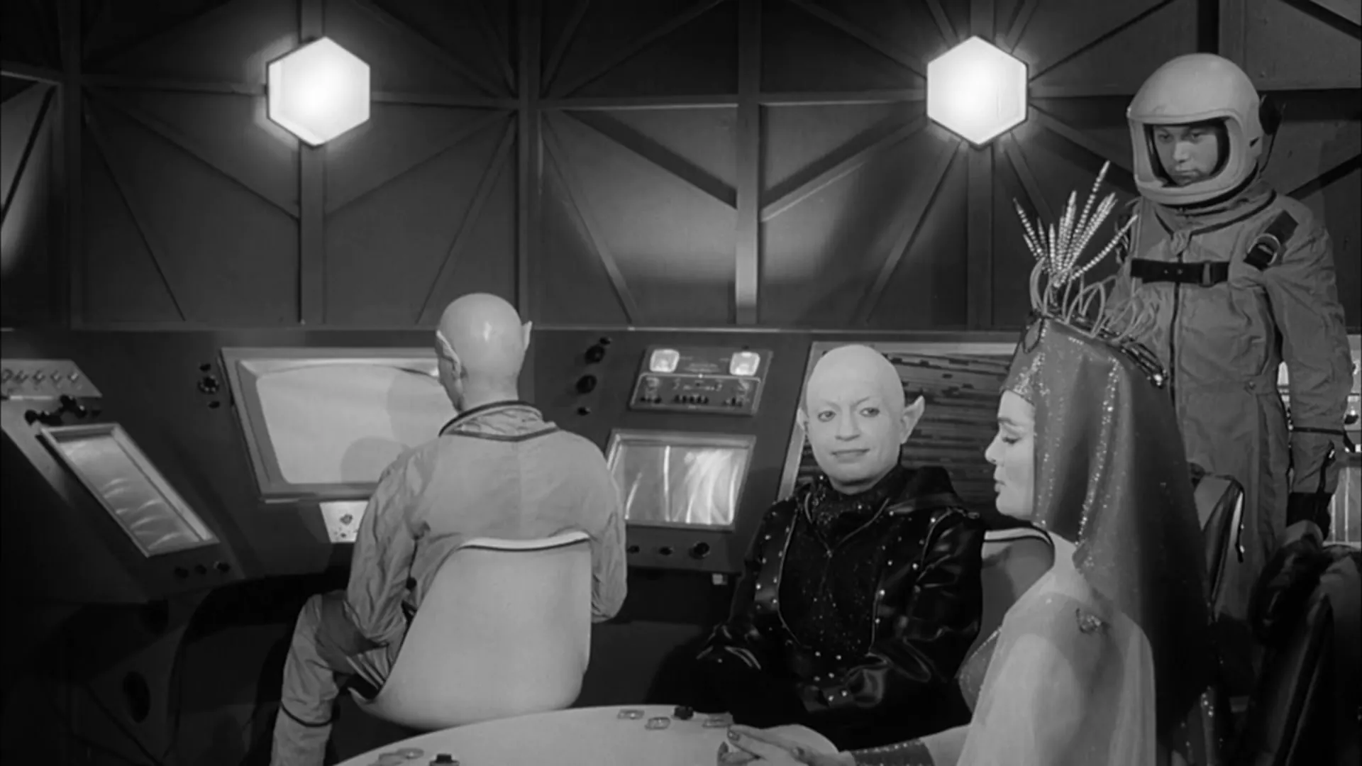 Frankenstein Meets the Spacemonster scene still 6