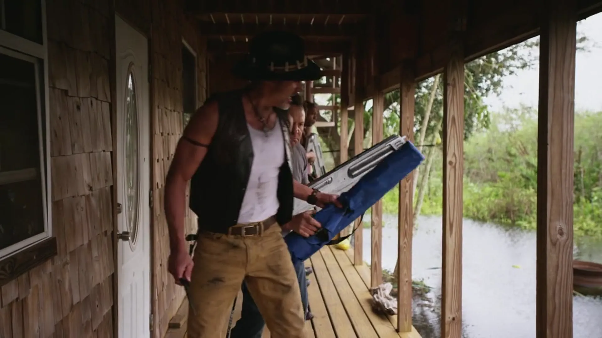 2 Lava 2 Lantula! scene still 4