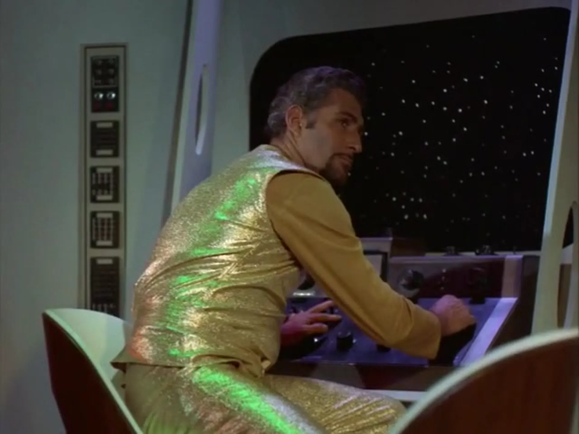 Space Thing scene still 5