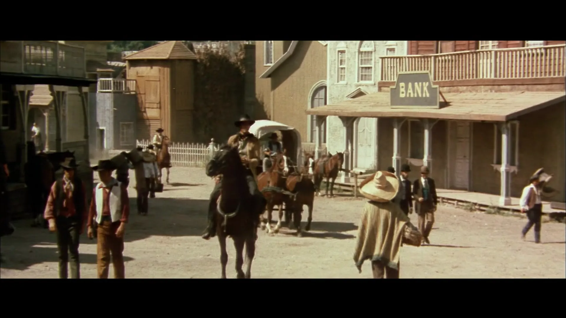 Gatling Gun scene still 2