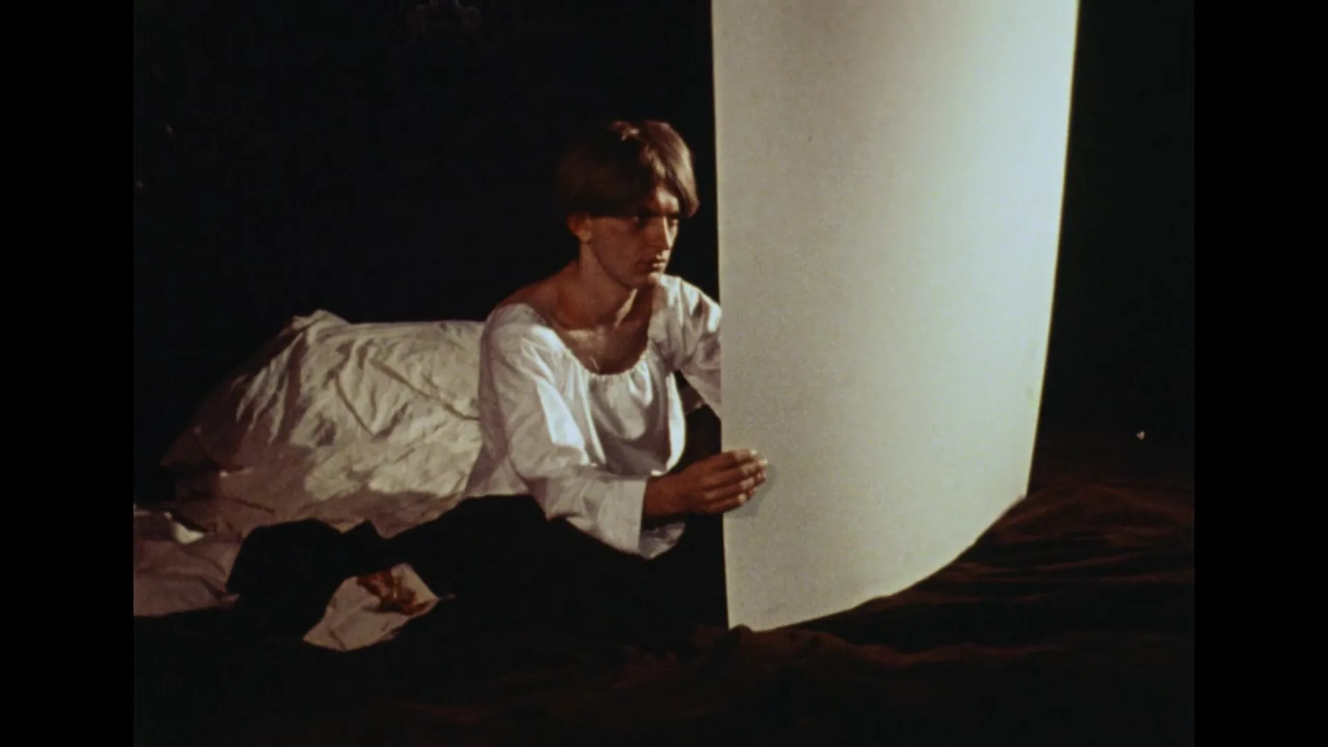 Death Bed: The Bed That Eats scene still 7
