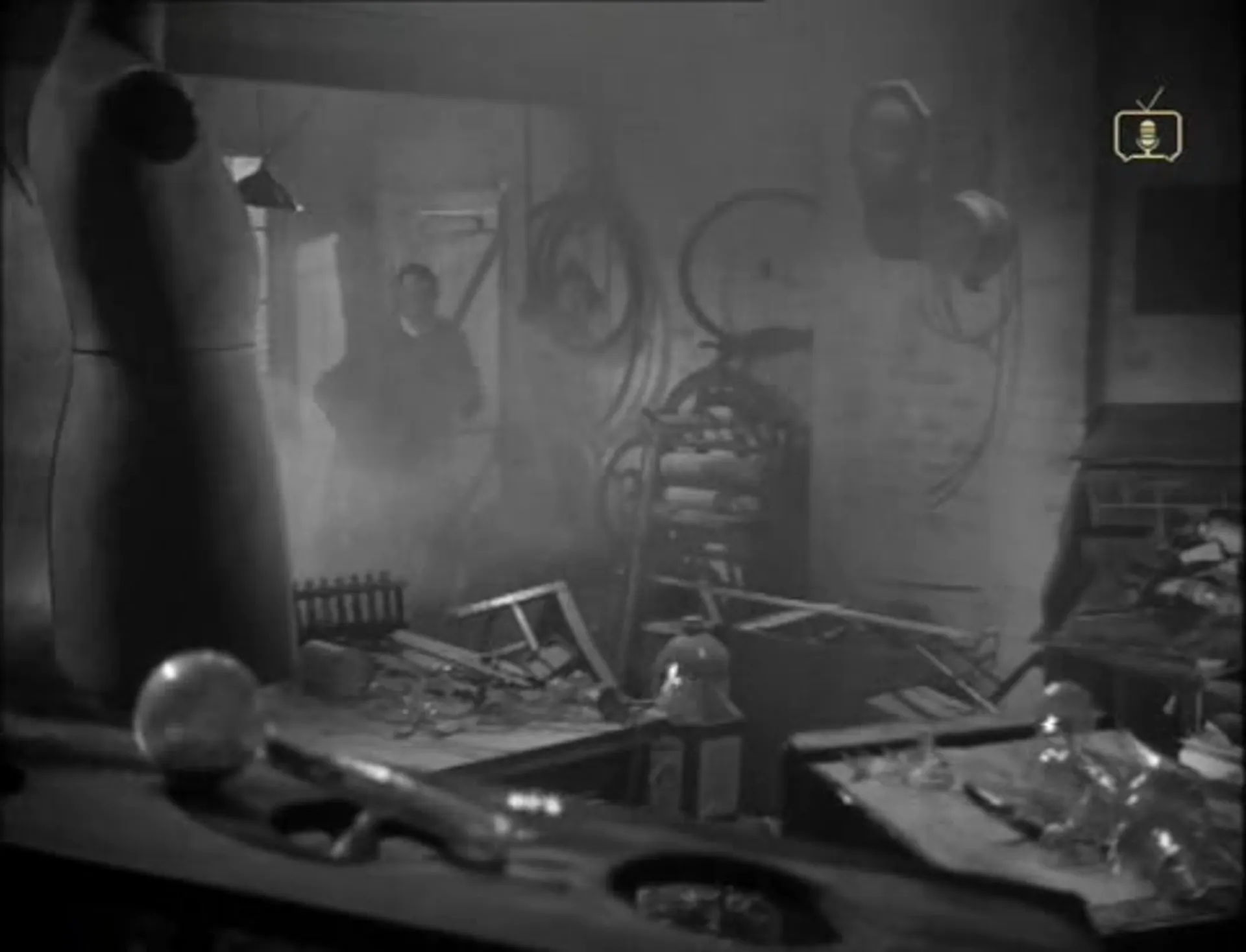 The Ugly Duckling scene still 3