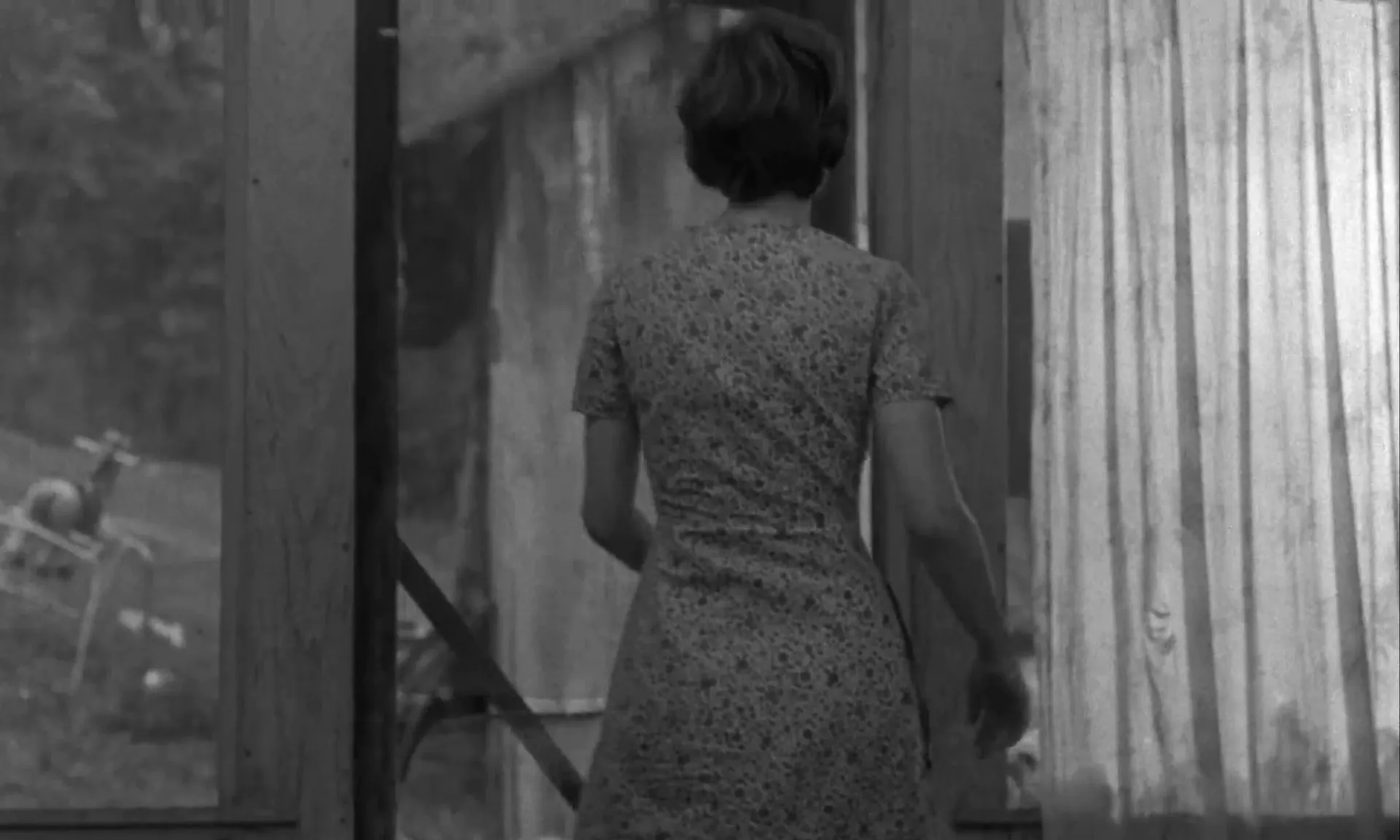 Spring Night, Summer Night scene still 6