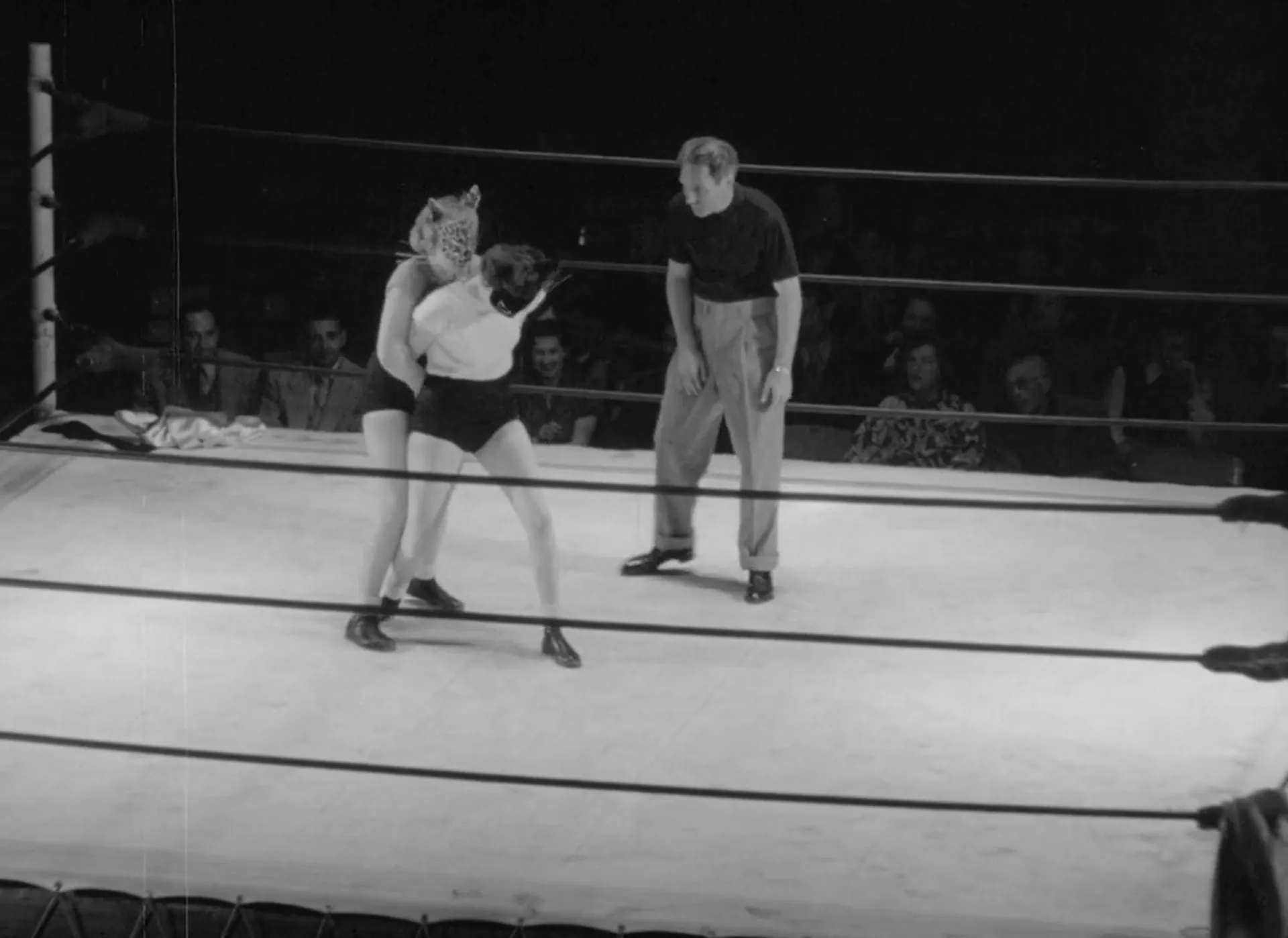 The Blonde Pick-Up scene still 7