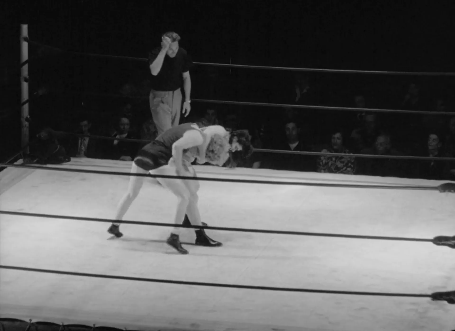 The Blonde Pick-Up scene still 11