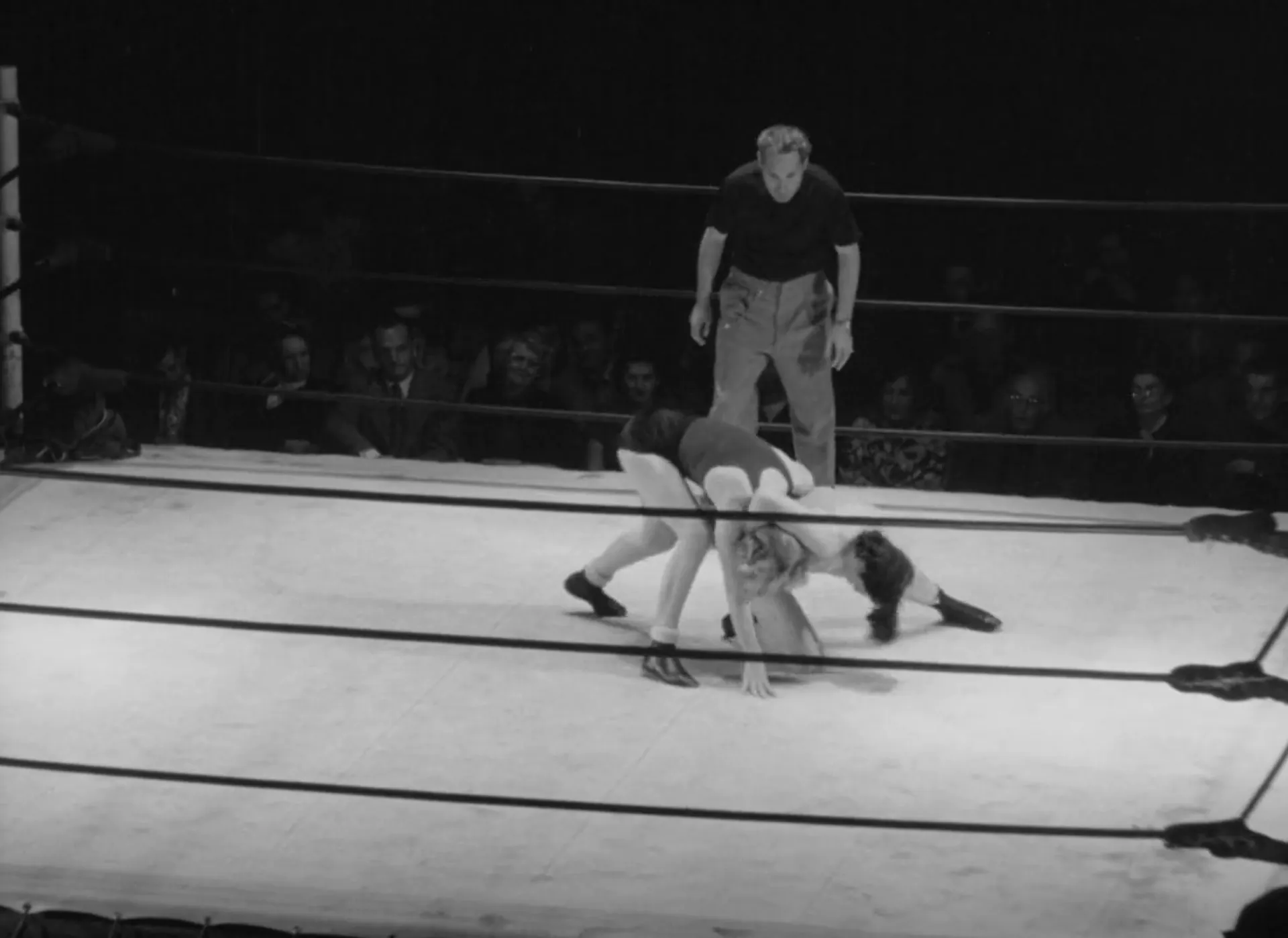 The Blonde Pick-Up scene still 10