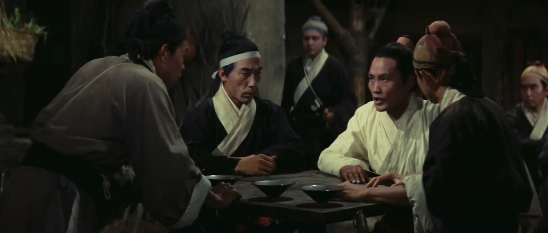 Dragon Inn scene still 4