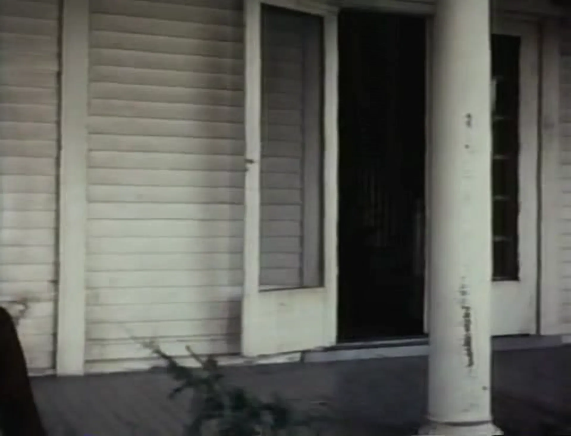 Invasion of the Girl Snatchers scene still 4
