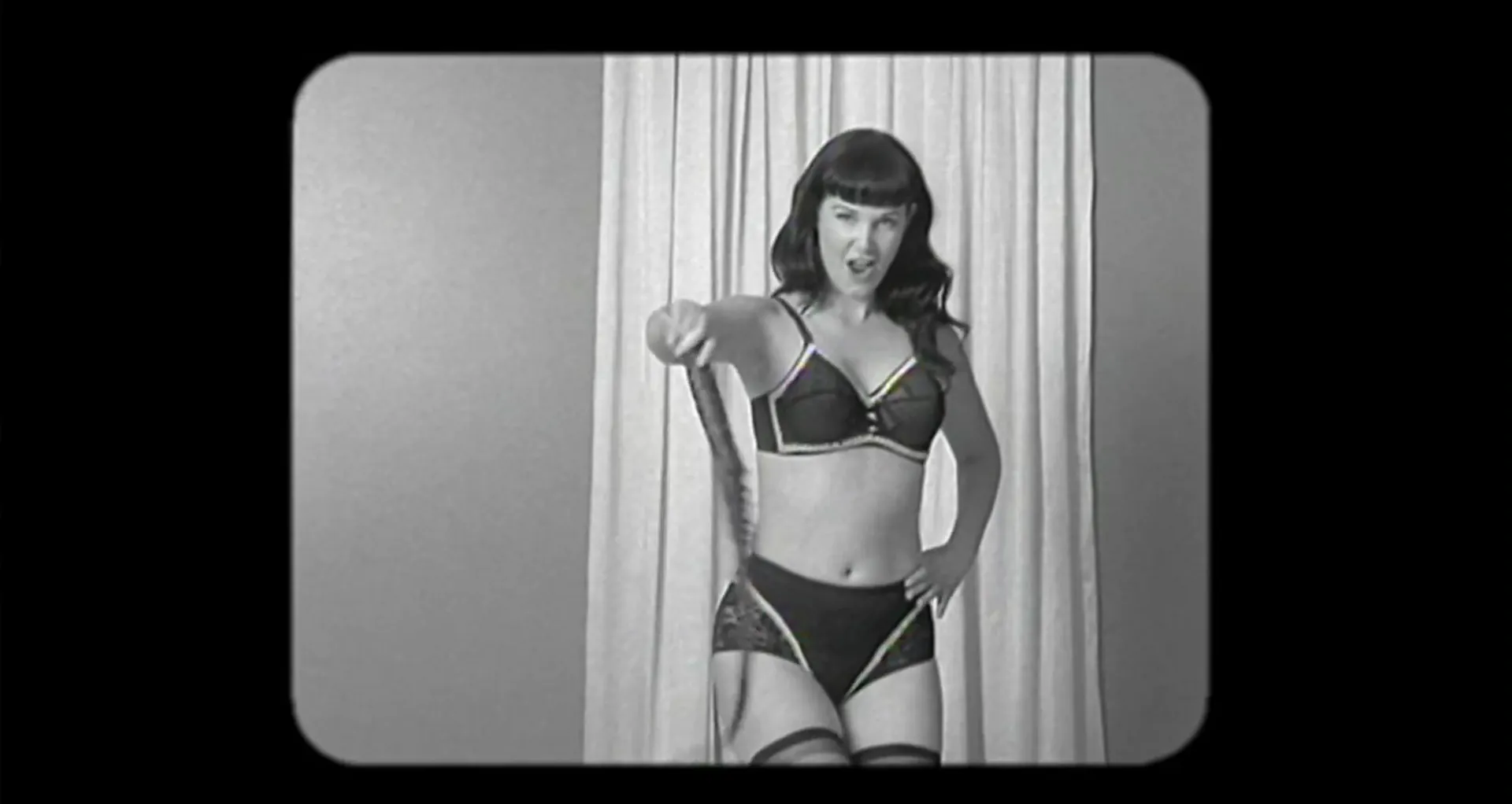 Bettie Page: Dark Angel scene still 1