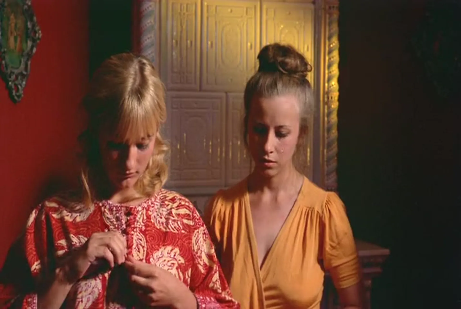 Laura's Toys scene still 1