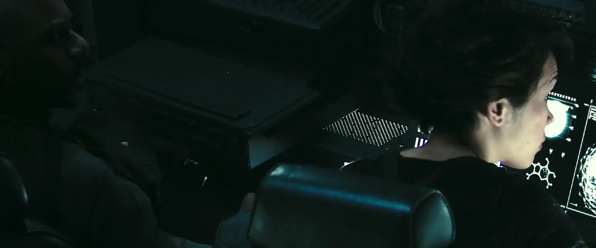 Scavengers scene still 2