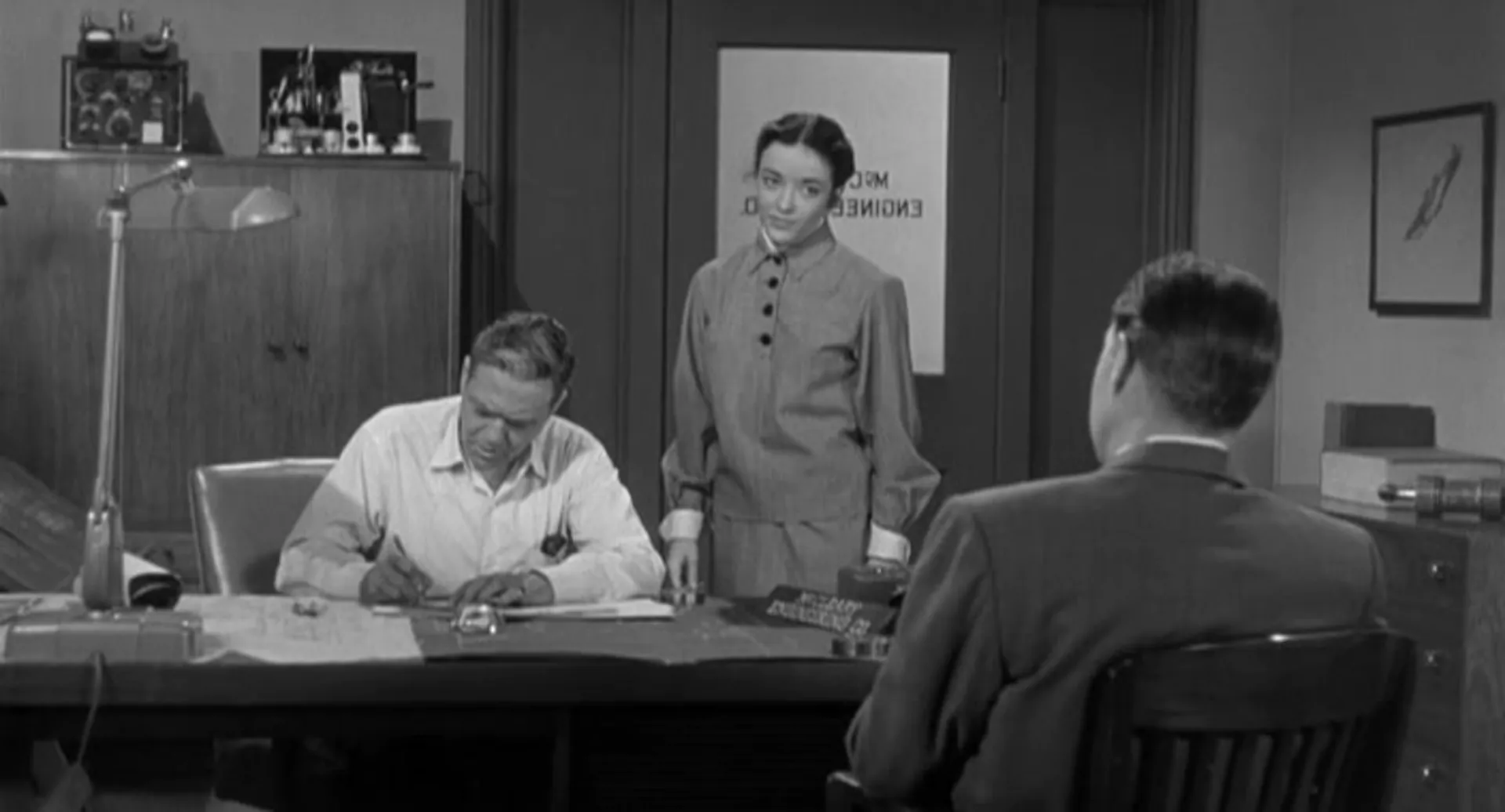 Footsteps in the Night scene still 2