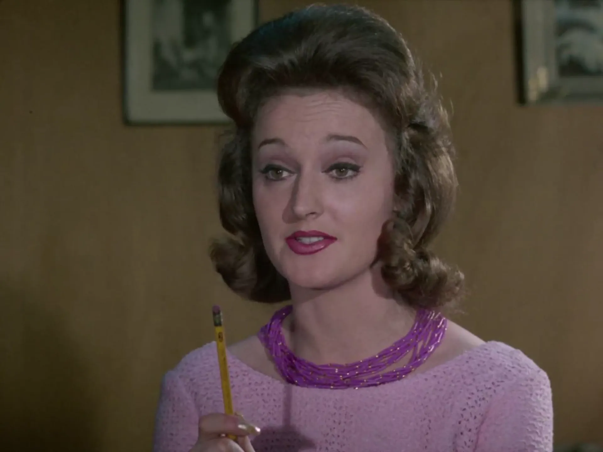 Moonlighting Wives scene still 6